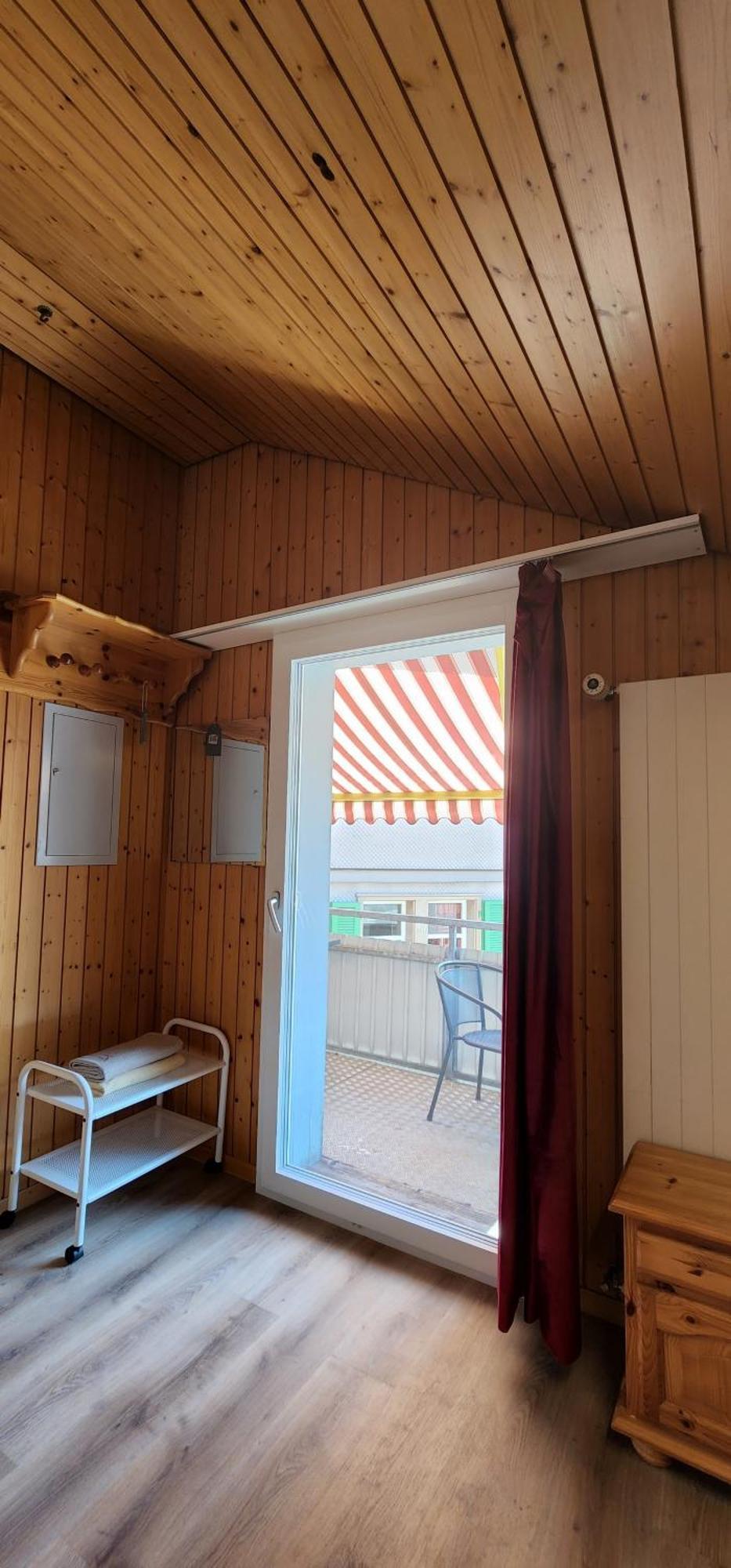 Hotel Tell Unterseen Kamer foto