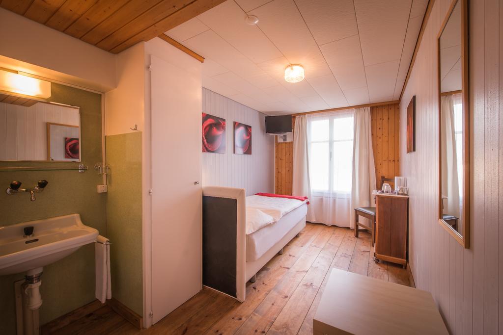 Hotel Tell Unterseen Buitenkant foto